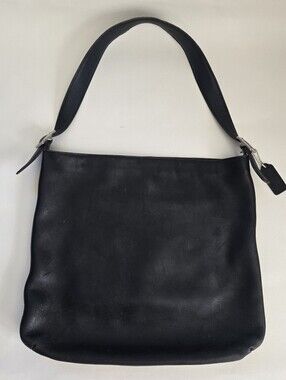 Vintage COACH Classic Black Leather Shoulder Bag Tote